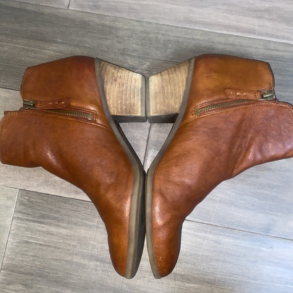 Frye Judith zip casual ankle boots - Picture 5 of 9
